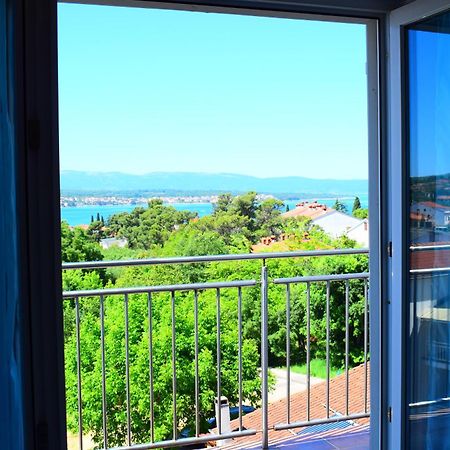 Apartments Milica Malinska Ngoại thất bức ảnh