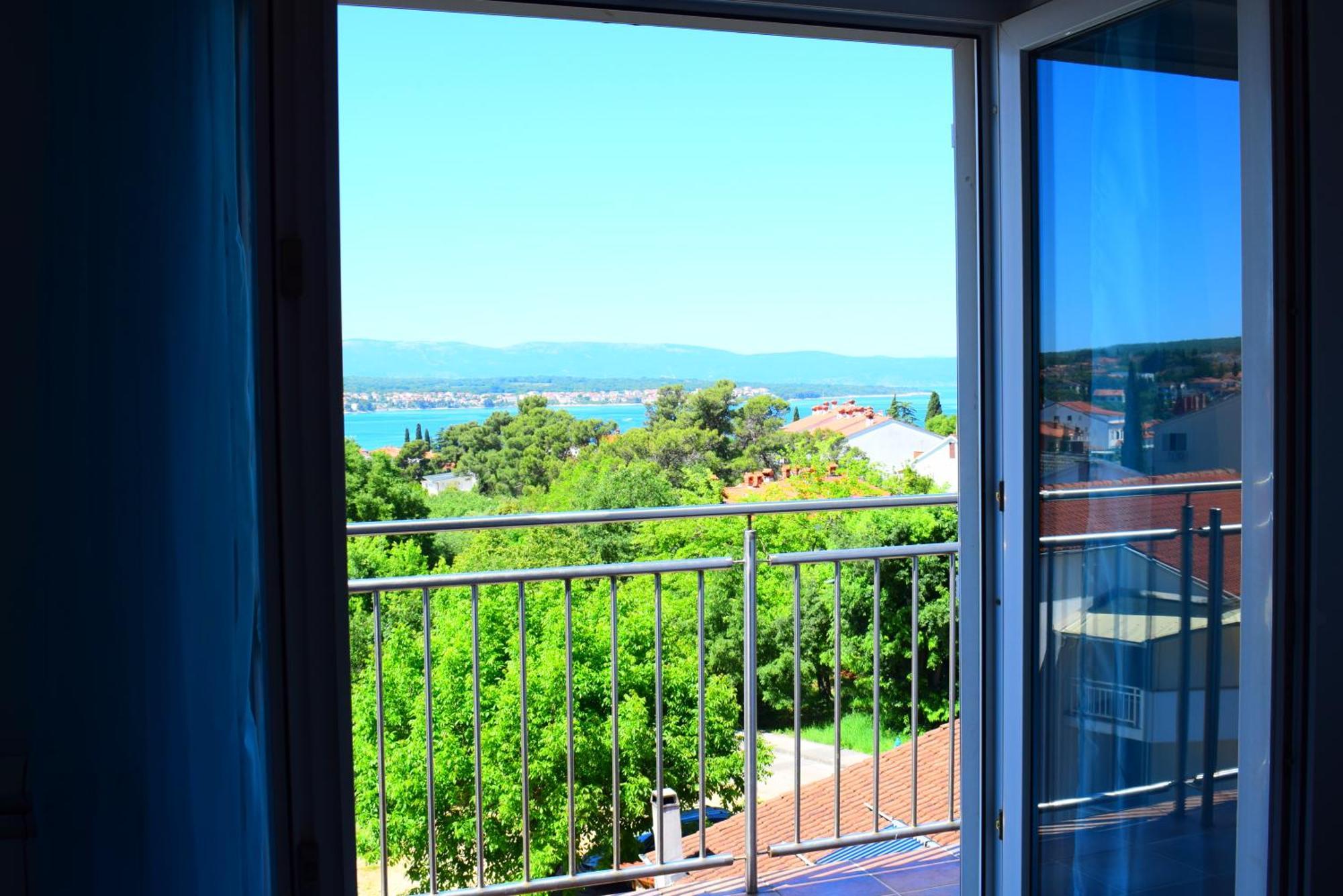 Apartments Milica Malinska Ngoại thất bức ảnh