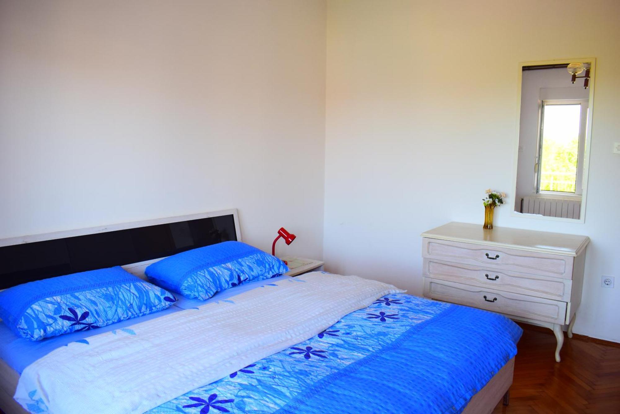 Apartments Milica Malinska Phòng bức ảnh